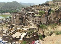 NES0249 Bundi Sightseeing